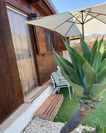 فندق مبيت وإفطار La Bianca Scogliera