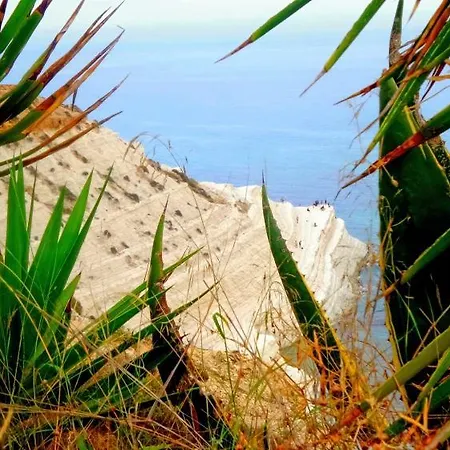 La Bianca Scogliera Bed & Breakfast Realmonte