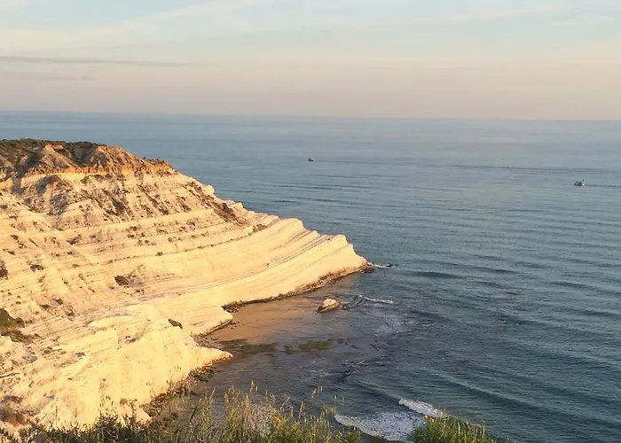 Bed & Breakfast La Bianca Scogliera